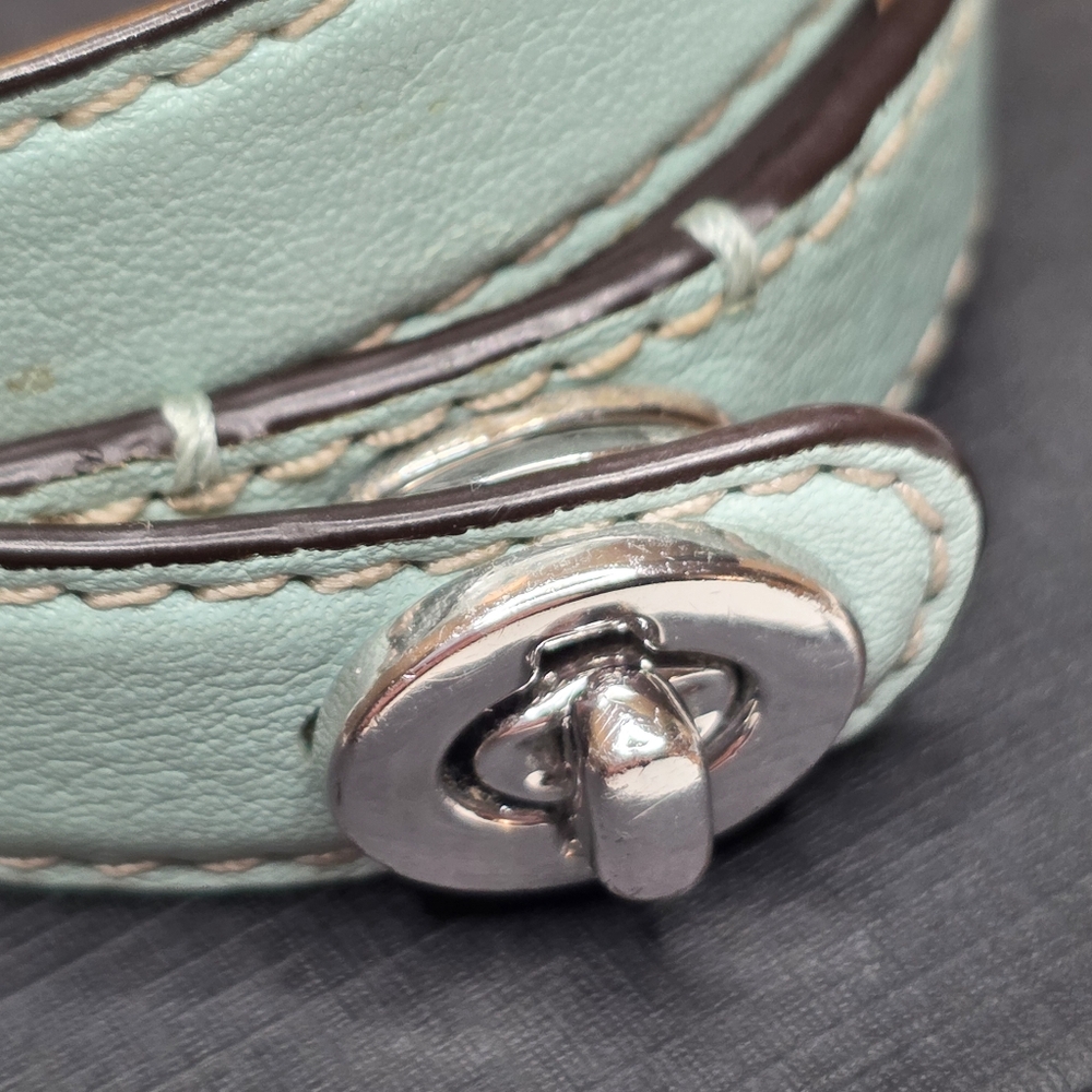 Coach Accessories Vintage Double Wrap Leather Turnlock Bracelet Eggshell Blue - Picture 4 of 9